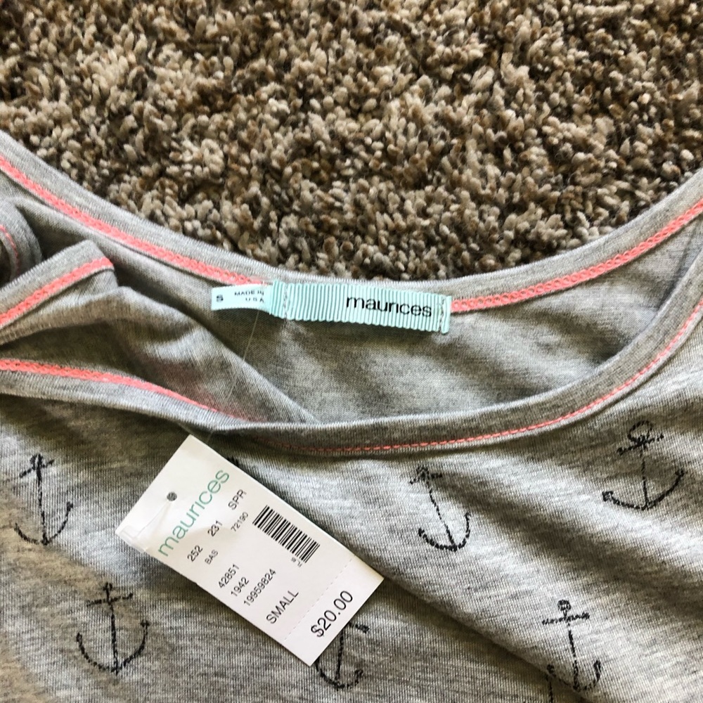 Maurice’s Tank Top - Picture 3 of 3